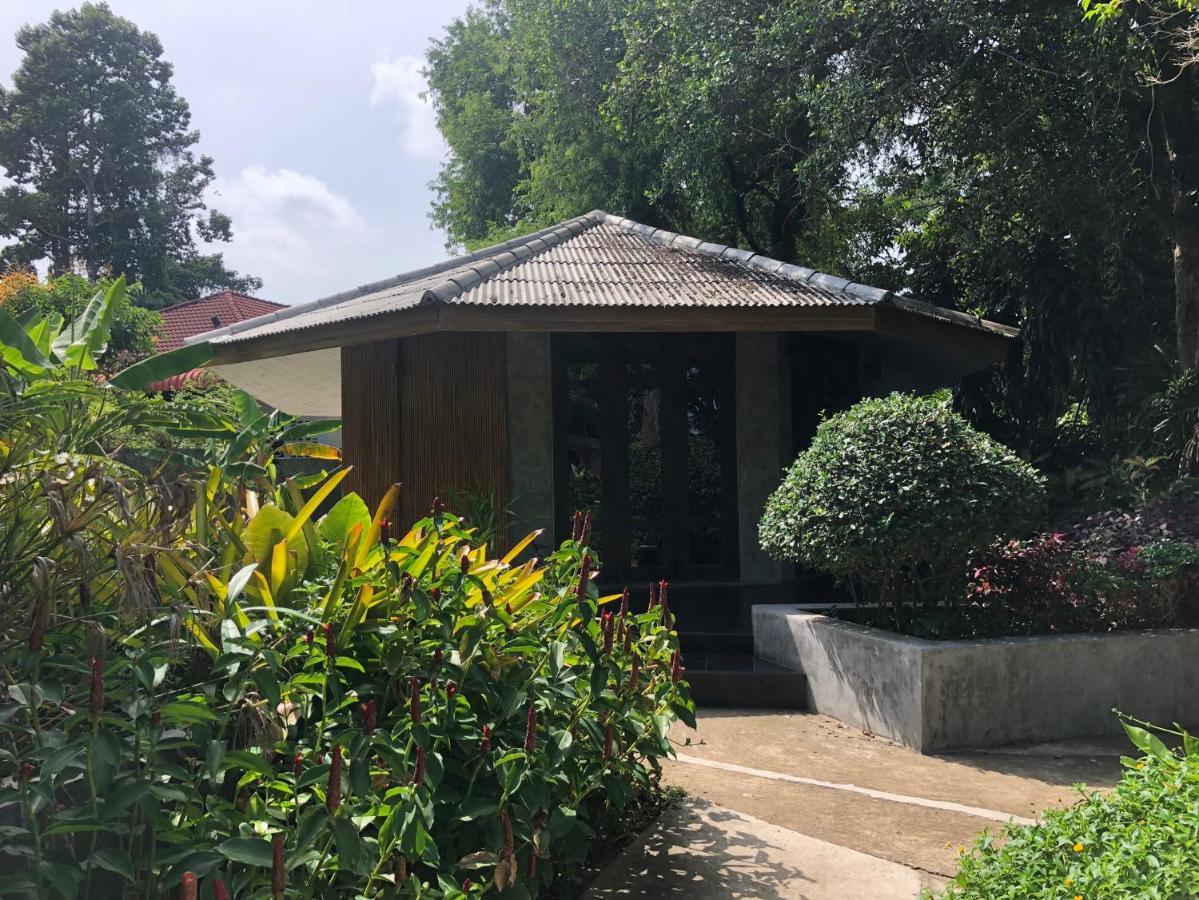 Likita Resort Ban Phe Exterior foto